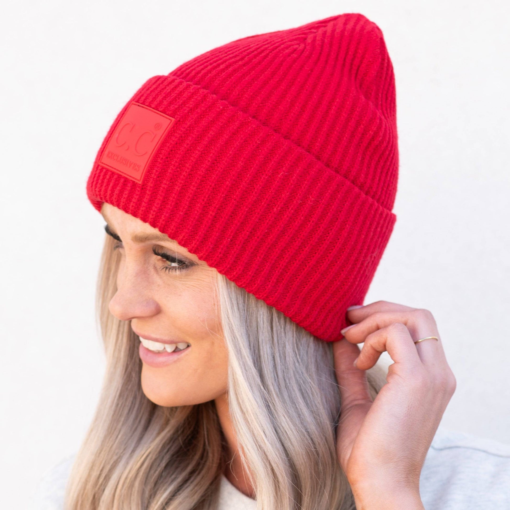 CC Beanie CapThis CC Beanie Cap is the perfect combination of comfort and style. Crafted from a high-quality blend of  Viscose, Polyester, and Nylon, this one size fits teens andMauve RheaMauve RheaCC Beanie CapCC Beanie CapAccessoriesEzzyclick